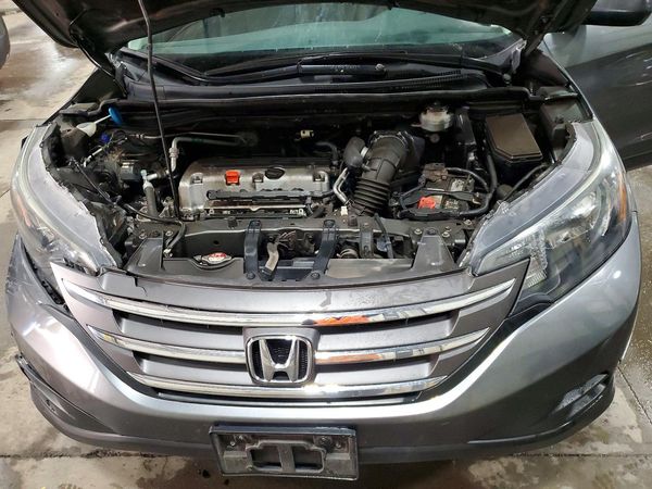 2014 HONDA CRV LX — Engine bay