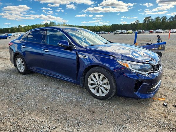 2018 KIA OPTIMA LX — Passenger 3/4