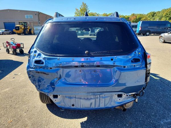2025 SUBARU FORESTER Premium — DIRR