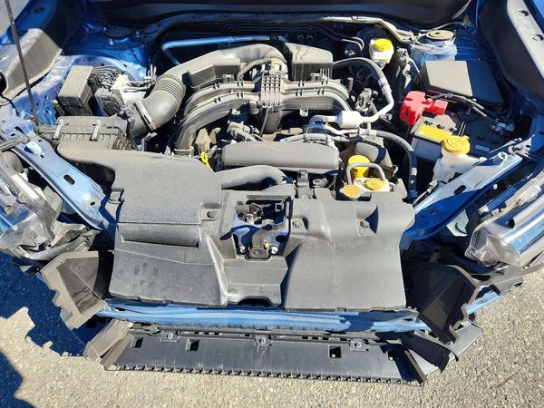 2025 SUBARU FORESTER Premium — Engine bay