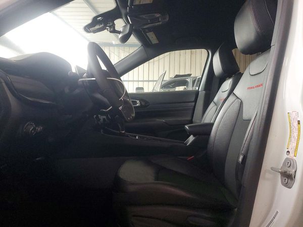 2025 JEEP COMPASS Trailhawk — DENT