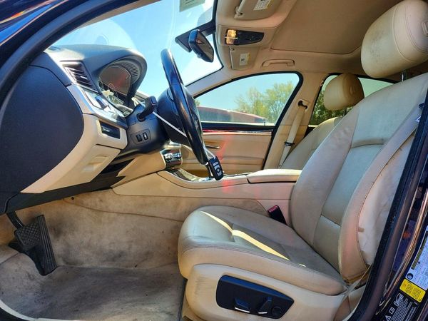 2014 BMW 528 xDrive — DENT