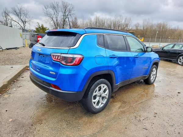2025 JEEP COMPASS North, Latitude