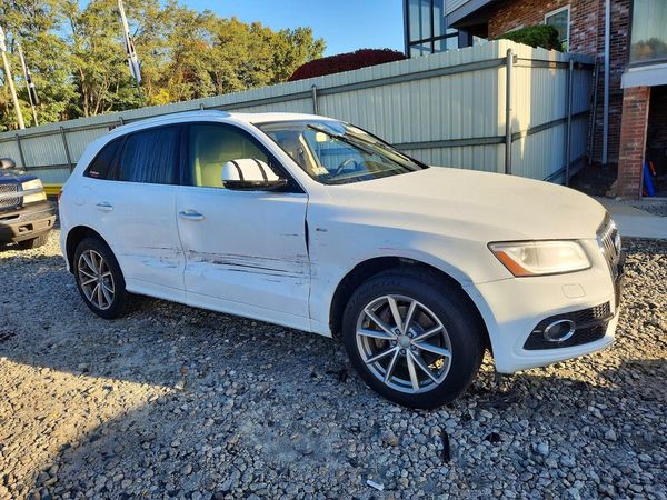 2016 AUDI Q5 — Passenger 3/4
