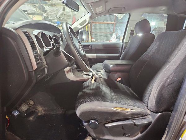 2012 TOYOTA TUNDRA SR5 — DENT