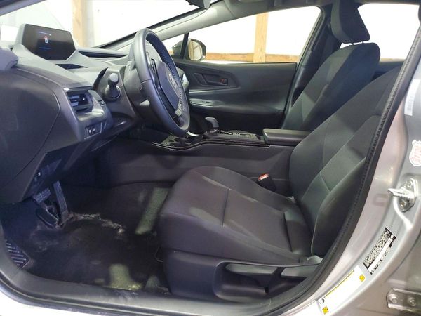 2025 TOYOTA PRIUS — DENT