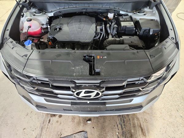 2025 HYUNDAI TUCSON SEL — Engine bay