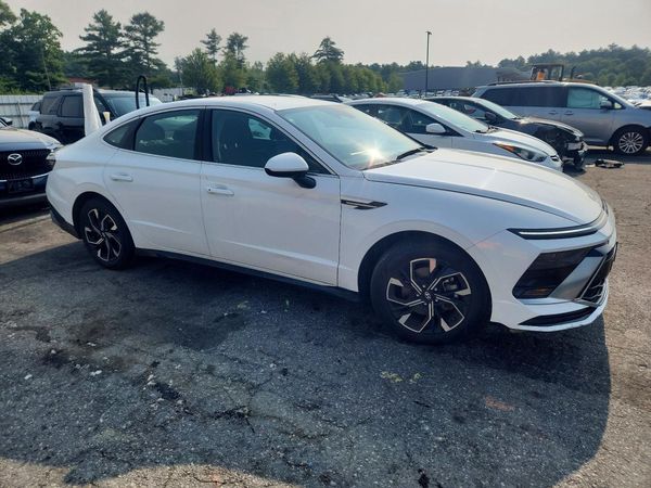 2025 HYUNDAI SONATA — Passenger 3/4