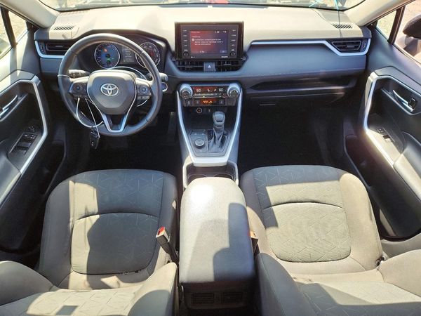 2021 TOYOTA RAV4 XLE HV — CKPT