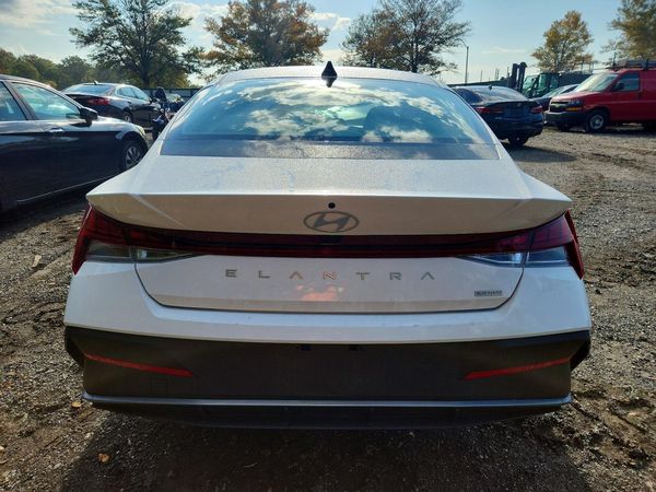 2026 HYUNDAI ELANTRA — DIRR