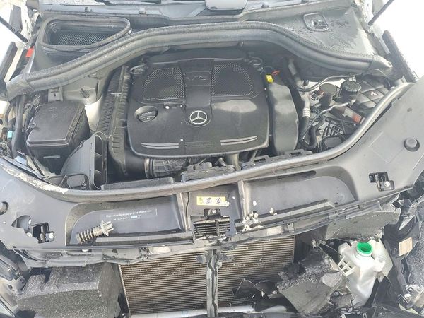 2018 MERCEDES-BENZ GLE GLE350 — Engine bay