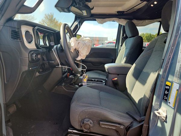 2024 JEEP WRANGLER Sahara 4XE — DENT
