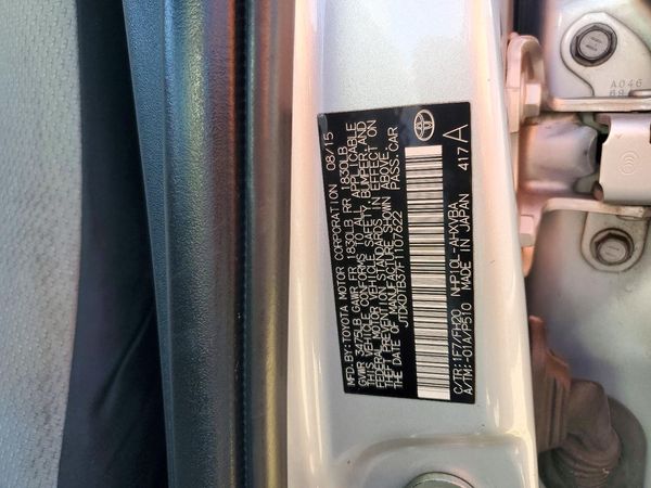 2015 TOYOTA PRIUS C ON — VINS