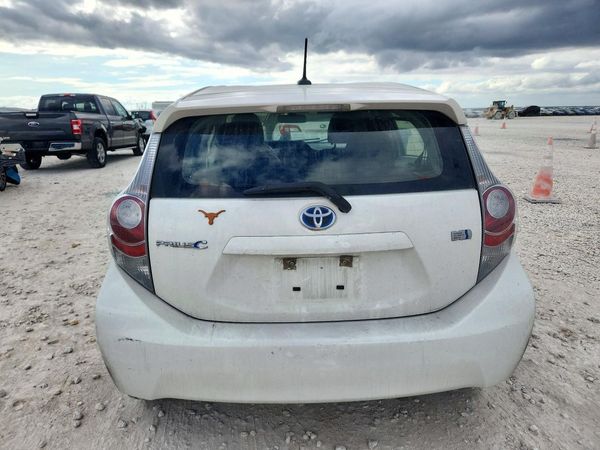 2014 TOYOTA PRIUS — DIRR