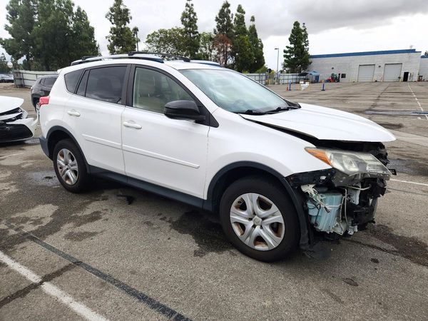 2013 TOYOTA RAV4 Standard — Passenger 3/4