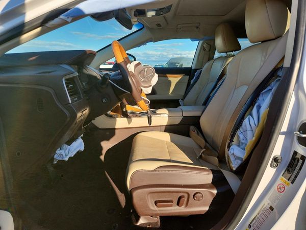 2017 LEXUS RX 350 — DENT