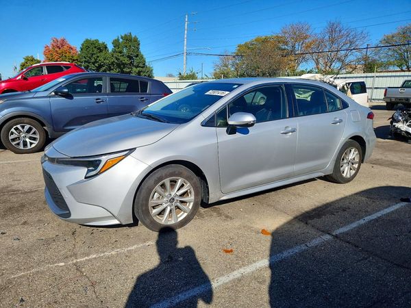 2024 TOYOTA COROLLA — Front 3/4