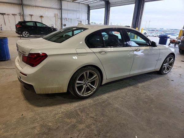 2013 BMW 750 — PSRA