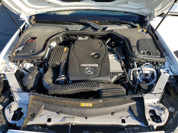 2017 MERCEDES-BENZ E E300 — Engine bay