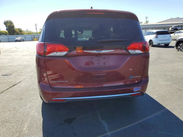2018 CHRYSLER PACIFICA Limited — DIRR
