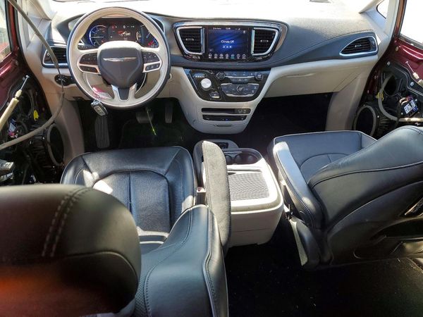2018 CHRYSLER PACIFICA Limited — CKPT
