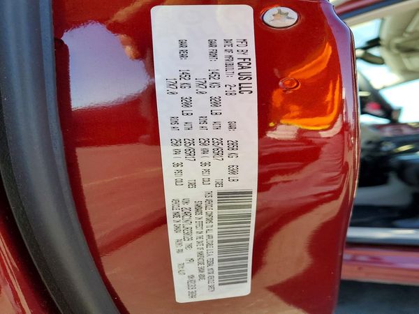 2018 CHRYSLER PACIFICA Limited — VINS