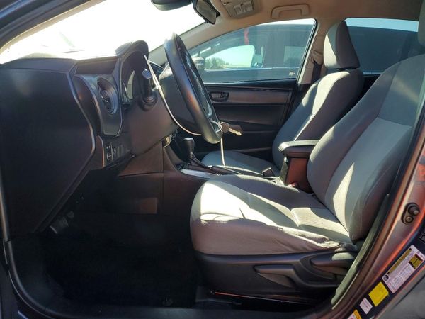 2017 TOYOTA COROLLA — DENT