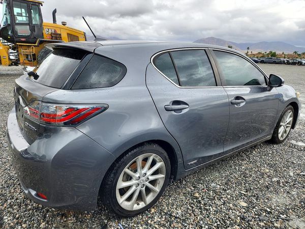 2013 LEXUS CT 200h — PSRA