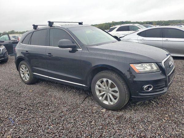 2013 AUDI Q5 Premium Hybrid — Passenger 3/4