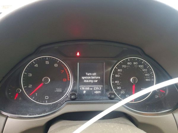 2013 AUDI Q5 Premium Hybrid — ODOM
