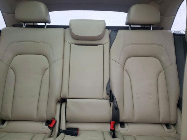 2013 AUDI Q5 Premium Hybrid — SUVN