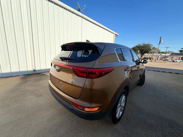 2017 KIA SPORTAGE LX