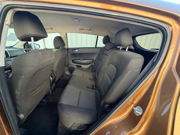 2017 KIA SPORTAGE LX