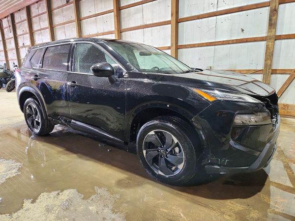 2025 NISSAN ROGUE SV — Passenger 3/4