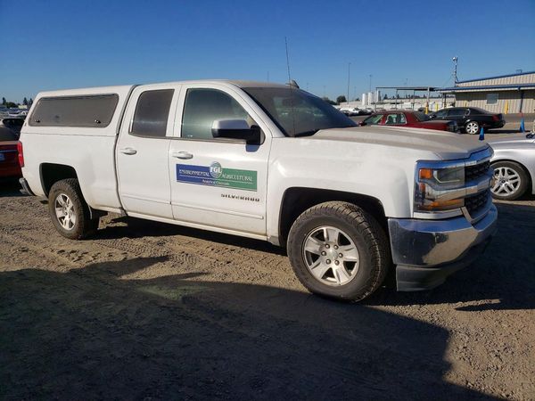 2019 CHEVROLET SILVERADO LT — Passenger 3/4