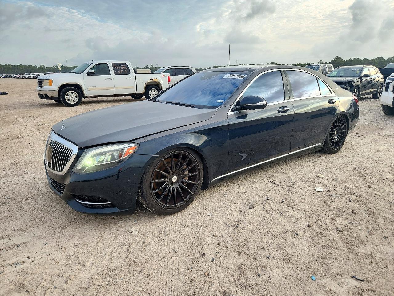 2015 MERCEDES-BENZ S S550 — Front 3/4