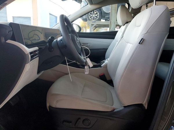 2026 HYUNDAI TUCSON SEL, SEL Plus — DENT