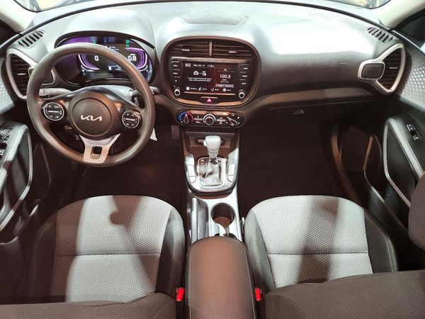 2023 KIA SOUL LX, S — CKPT
