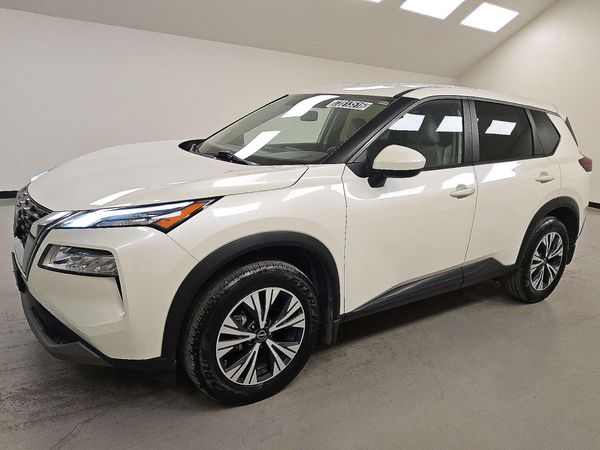 2023 NISSAN ROGUE SV — Front 3/4