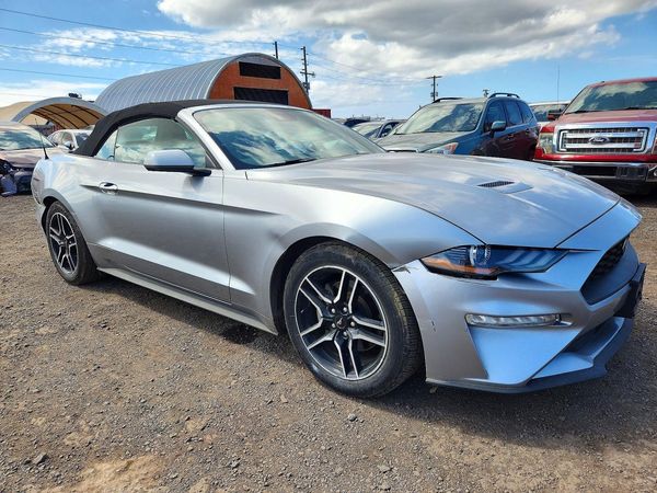 2023 FORD MUSTANG I4 — Passenger 3/4