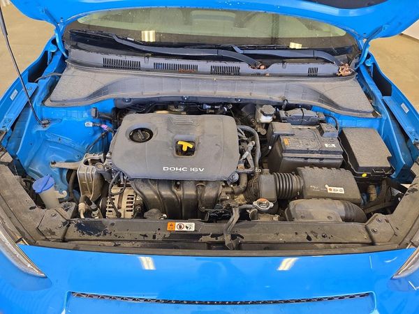 2021 HYUNDAI KONA SEL — Engine bay