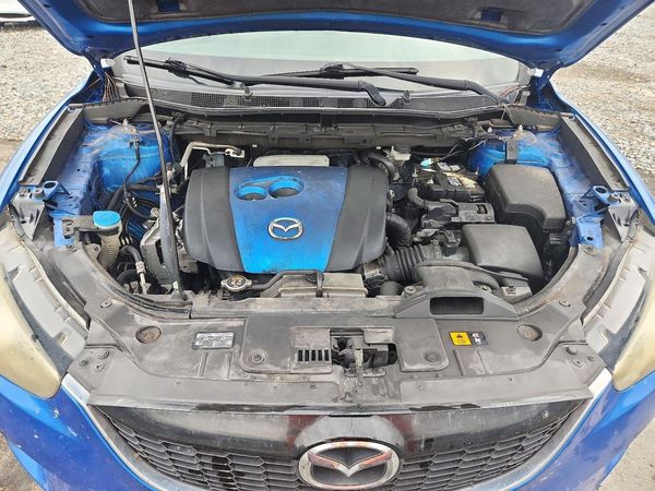 2013 MAZDA CX-5 Touring/GS — Engine bay
