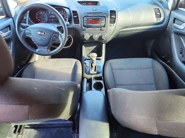 2018 KIA FORTE LX Base — CKPT