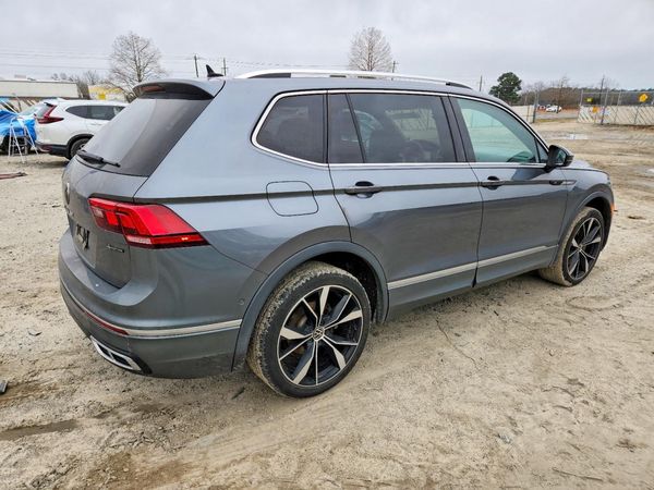 2022 VOLKSWAGEN TIGUAN
