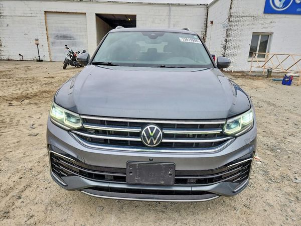 2022 VOLKSWAGEN TIGUAN