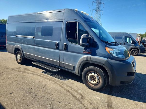 2020 RAM PROMASTER 3500 — Passenger 3/4