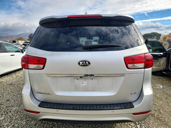 2015 KIA SEDONA GL - Middle-low — DIRR