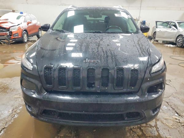 2015 JEEP CHEROKEE LATITUDE 4X4