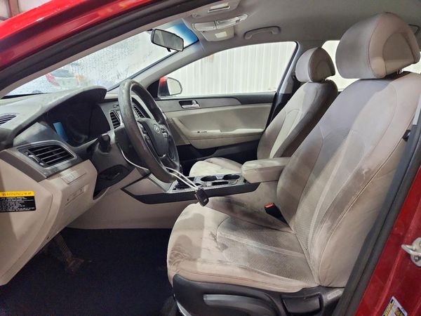 2015 HYUNDAI SONATA SE, ECO — DENT