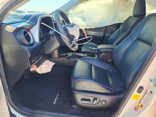 2013 TOYOTA RAV4 High — DENT